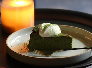 自家製バスクチーズケーキ（抹茶）
